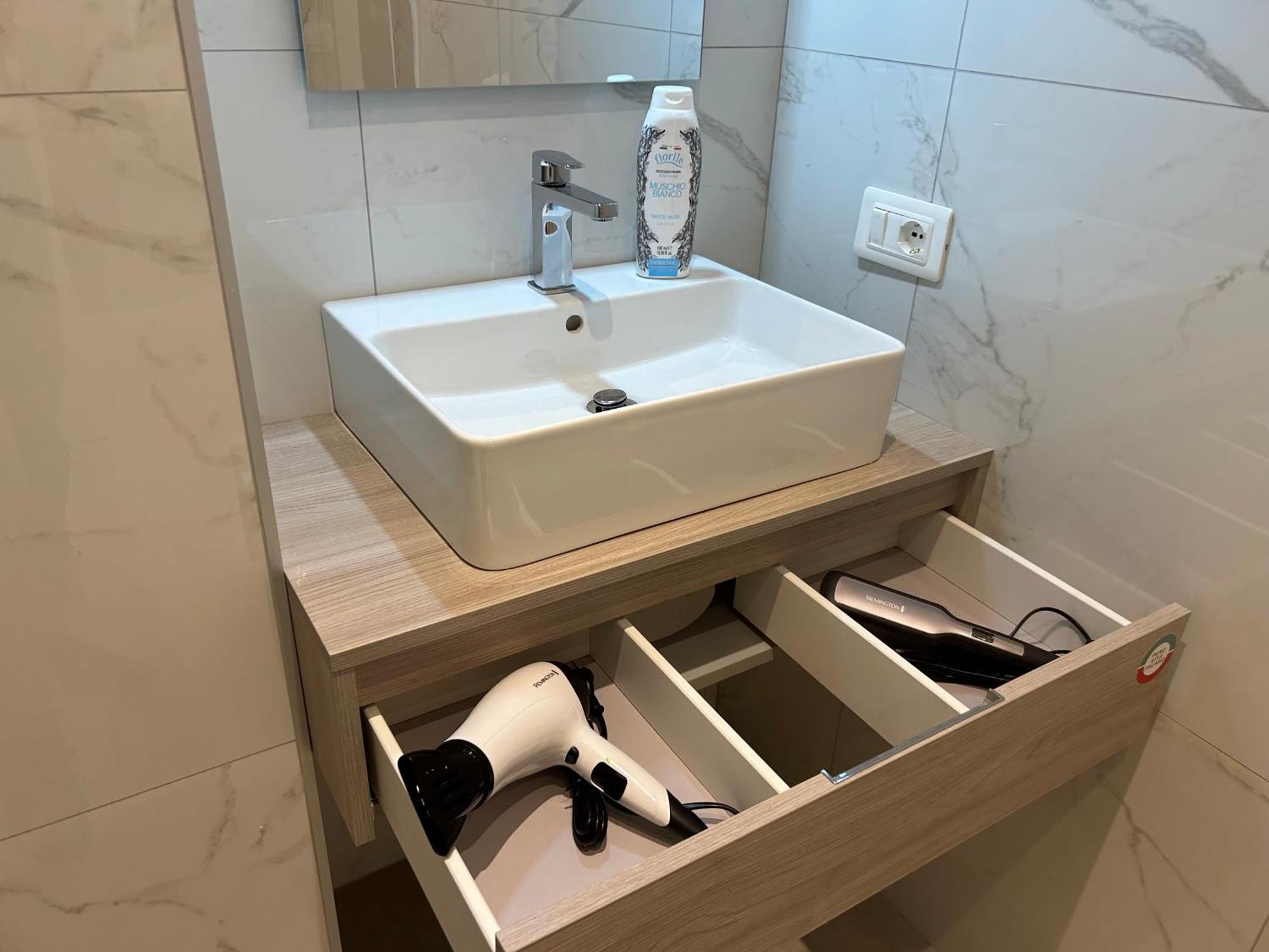 Valverde Apartment And Rooms فيرونا المظهر الخارجي الصورة